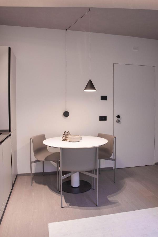 Exclusive Retreat Few Steps From Duomo - Apt 1 Milaan Buitenkant foto